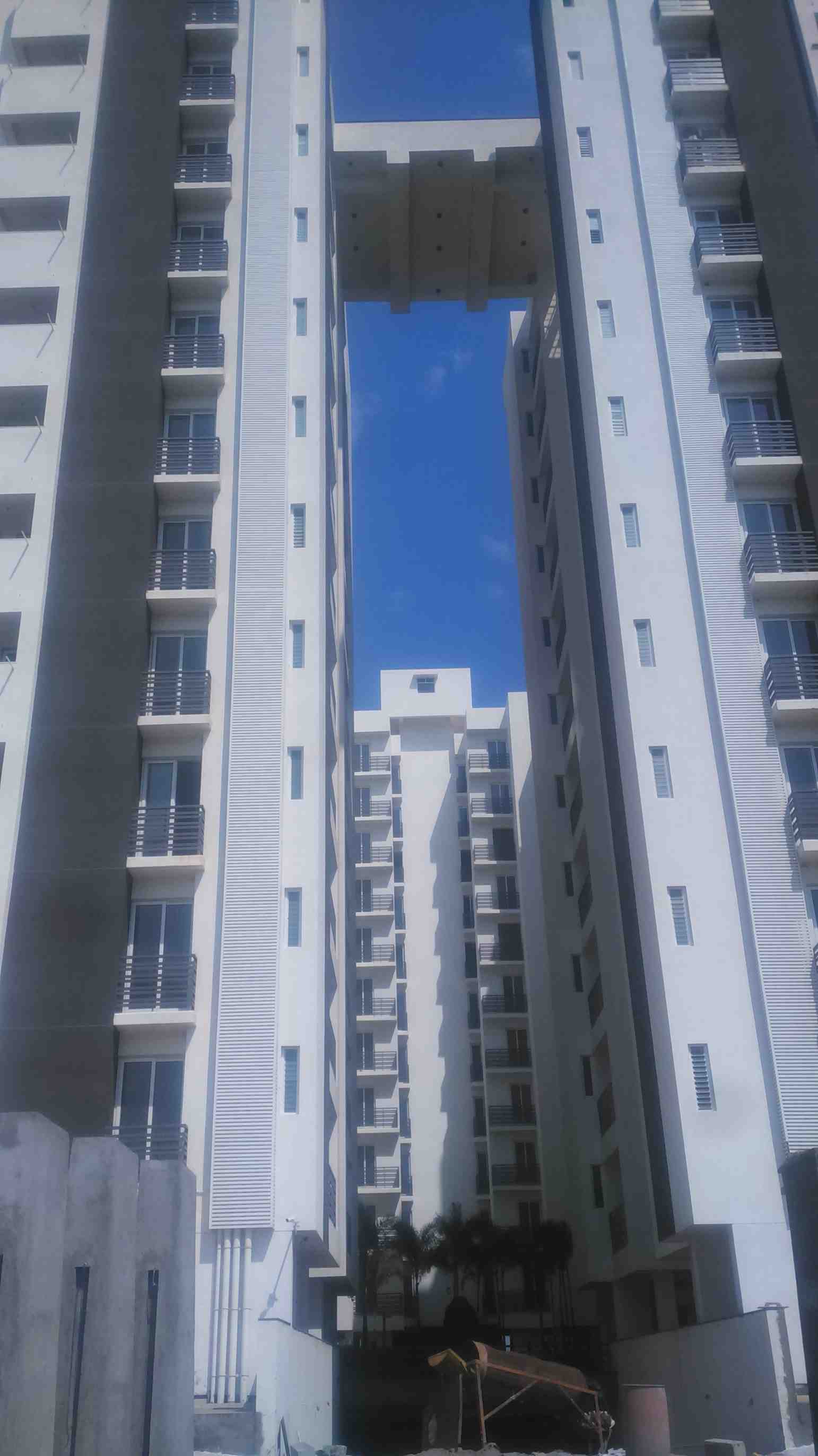 5 towers combined at top (2)